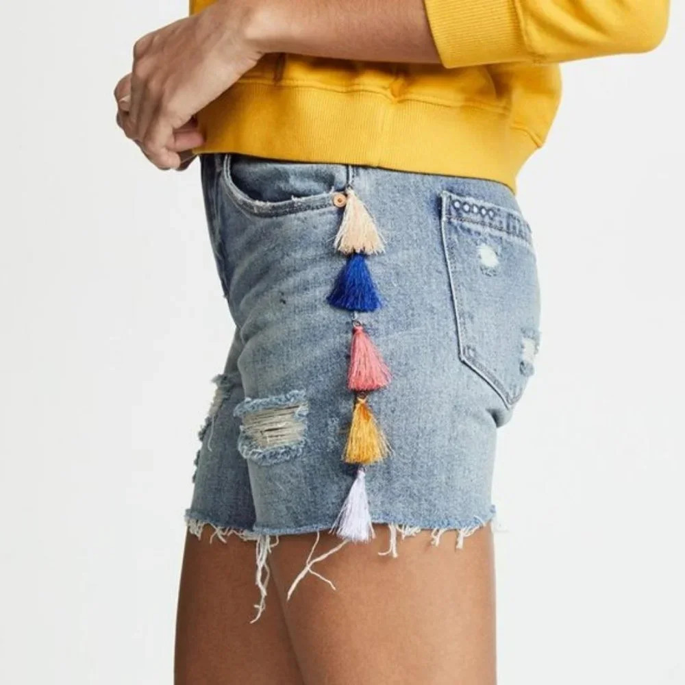 BlankNYC Hi Rise Denim Tassle Shorts Size 25 NWT